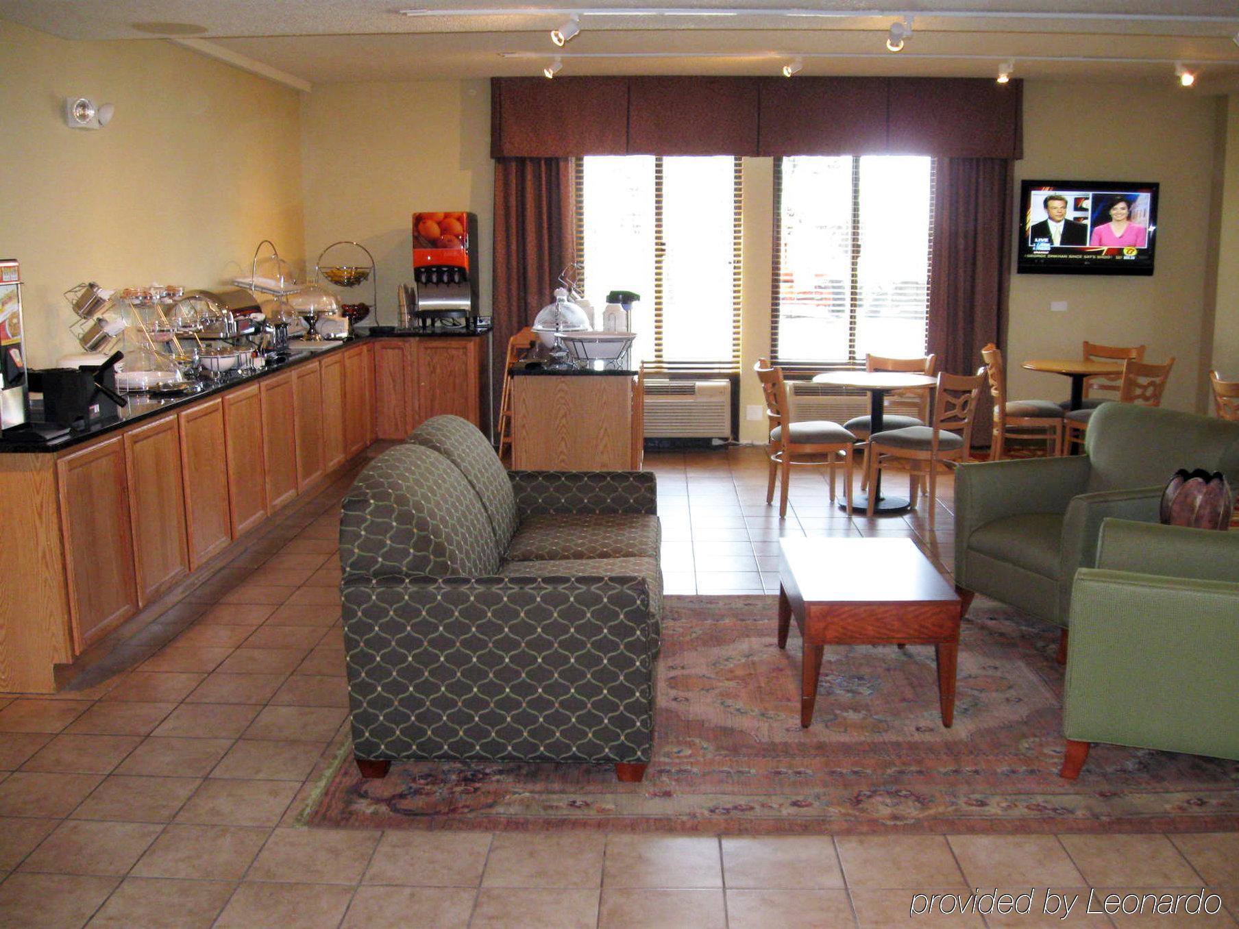 Country & By Radisson, Canton Near Hall Of Fame 3* North Canton