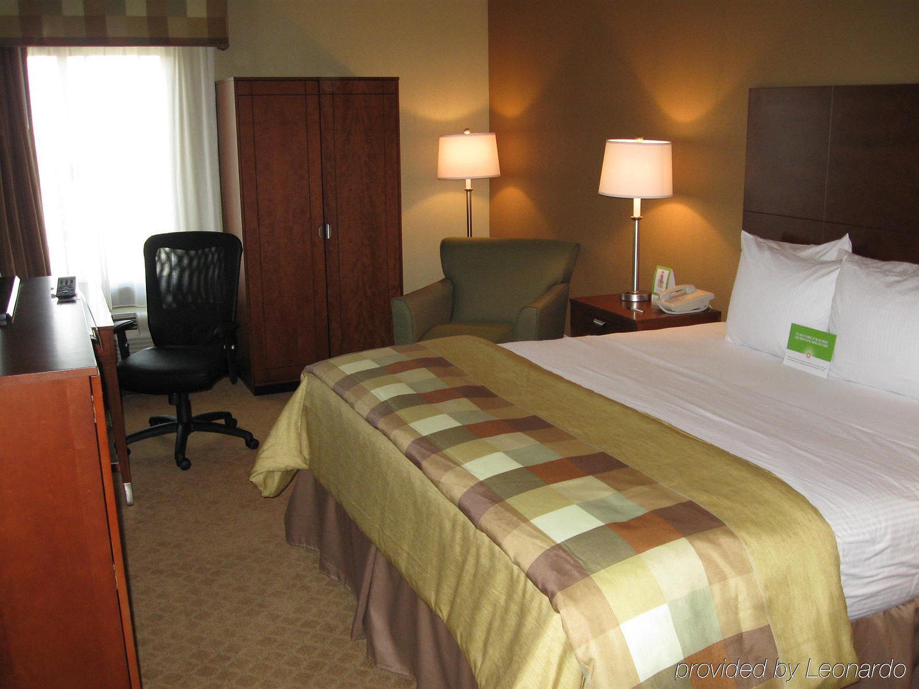 Country & By Radisson, Canton Near Hall Of Fame 3* North Canton
