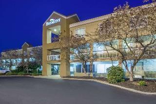 Hotel Country & By Radisson, Canton Near Hall Of Fame 3*